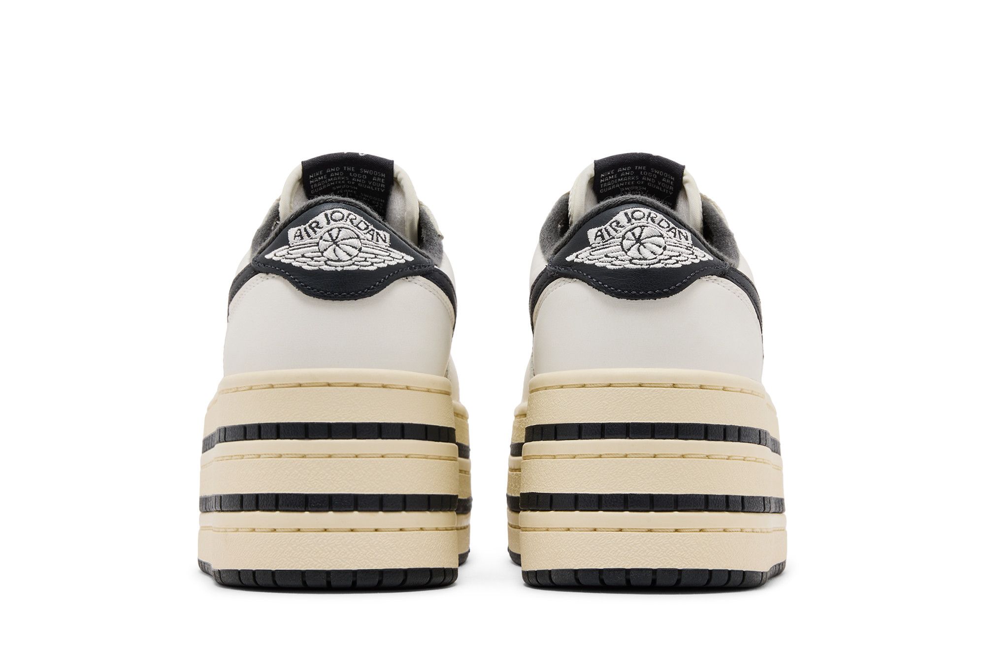 Sizing (W) Air Jordan 1 ''Triple Stack - Sail Coconut Milk'' dalam Warna Krim Santan. HV8288-100