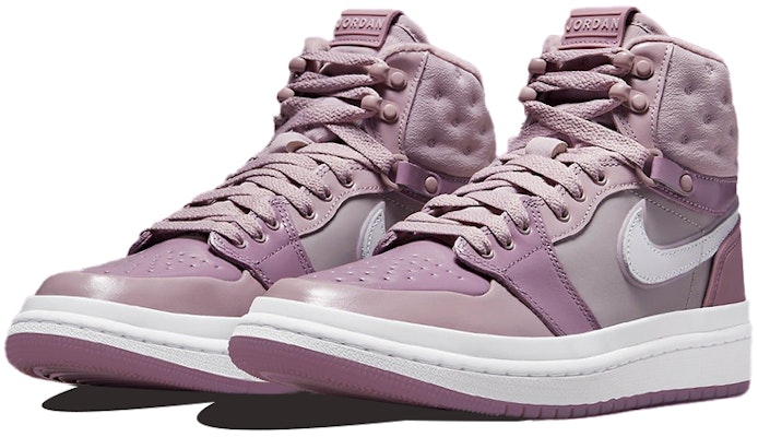 (W) Air Jordan 1 防水版 "粉尘粉" DC7723-500 Lookbook (W) Air Jordan 1 防水版 "粉尘粉" DC7723-500