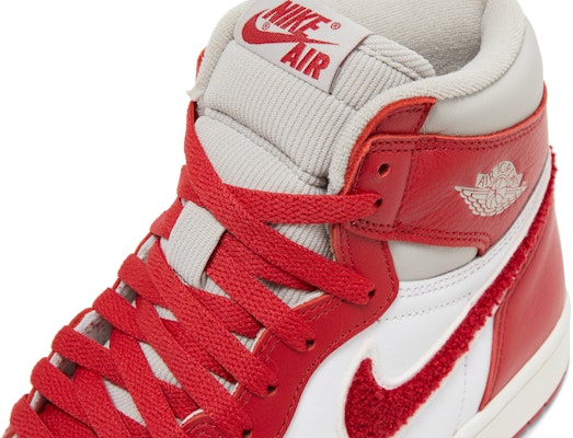 (Women) Air Jordan 1 High OG 'Chenille' DJ4891-061 1