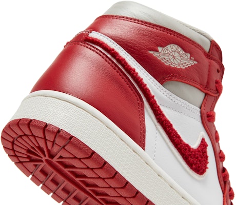 (Women) Air Jordan 1 High OG 'Chenille' DJ4891-061 2