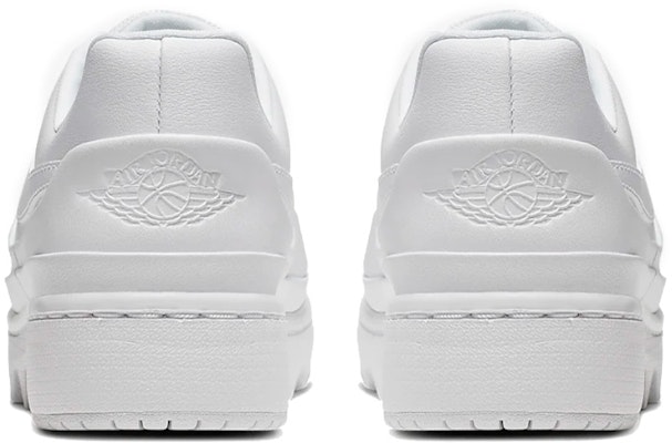 (W) Air Jordan 1 Jester XX Low Bertali Putih Triple CI7815-100 Shop (W) Air Jordan 1 Jester XX Low Bertali Putih Triple CI7815-100