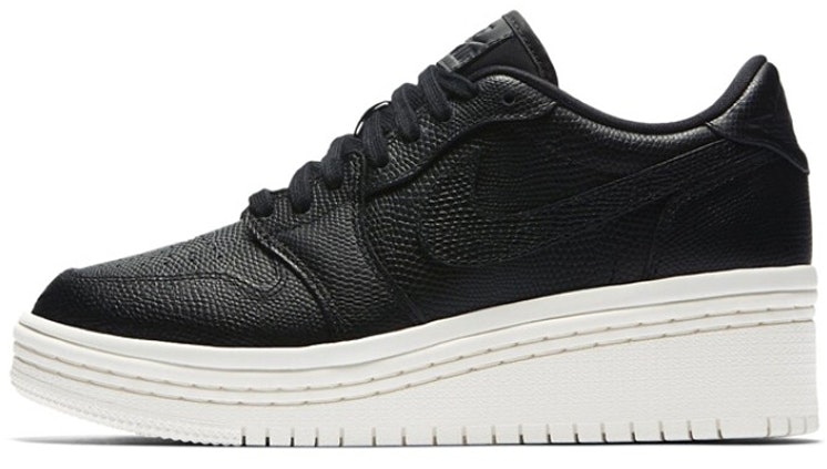 air-jordan-1-lifted-black-wmns