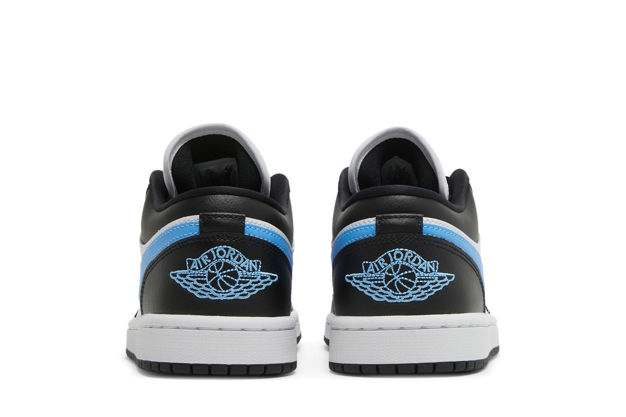 Sizing (W) Air Jordan 1 Low ''Zwart University Blue'' DC0774-041