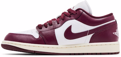 (女款)Air Jordan 1 Low '勃艮第酒紅' DC0774-161 Lookbook (女款)Air Jordan 1 Low '勃艮第酒紅' DC0774-161