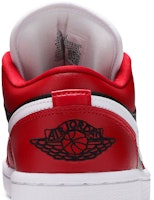 Sizing (Women) Air Jordan 1 Low 'Chicago Flip' DC0774-603