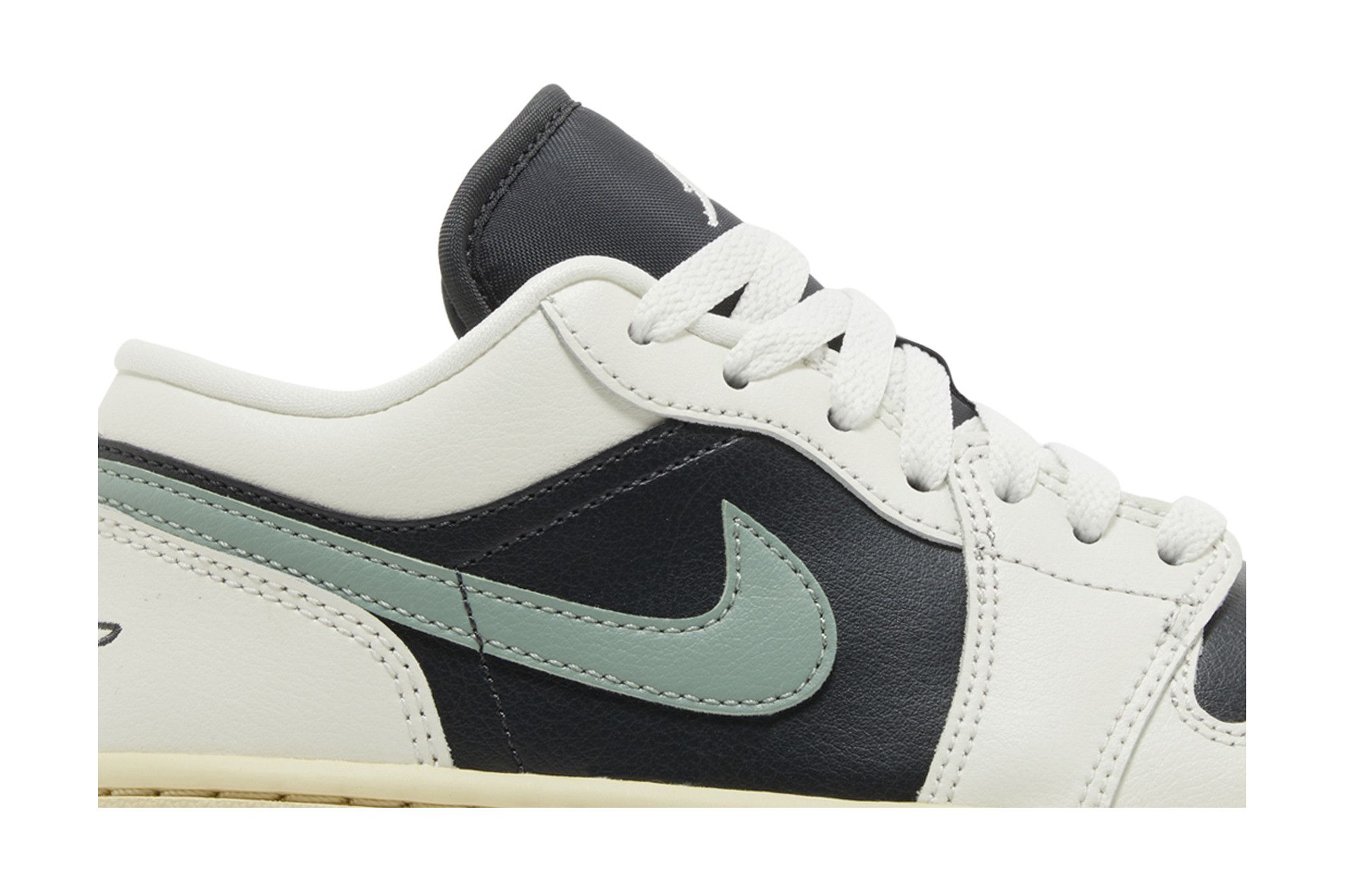 Lookbook (W) Air Jordan 1 Low 'Jade Smoke' Lelaki DC0774-001