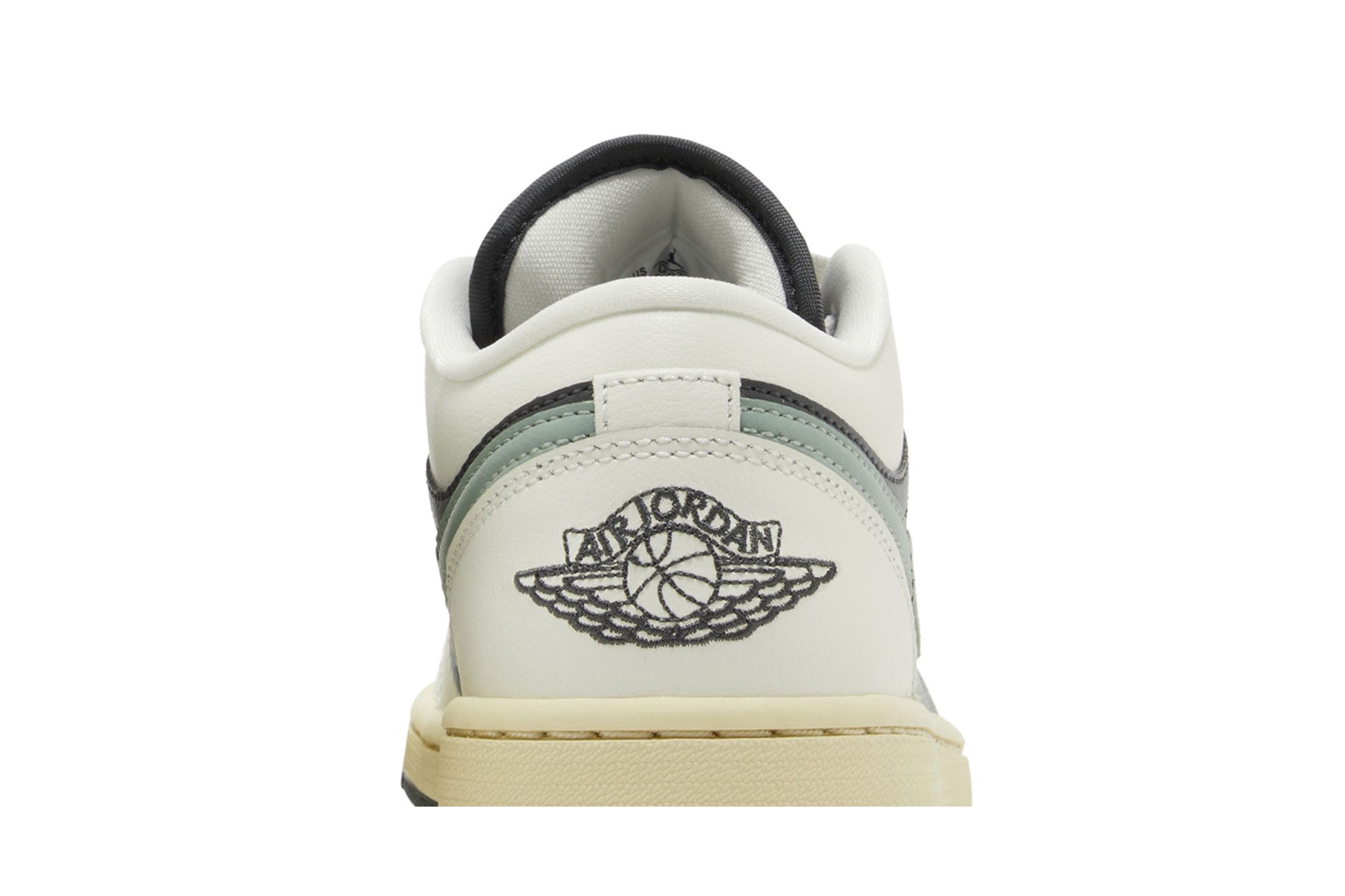 Cheap (W) Air Jordan 1 Low 'Jade Smoke' Lelaki DC0774-001