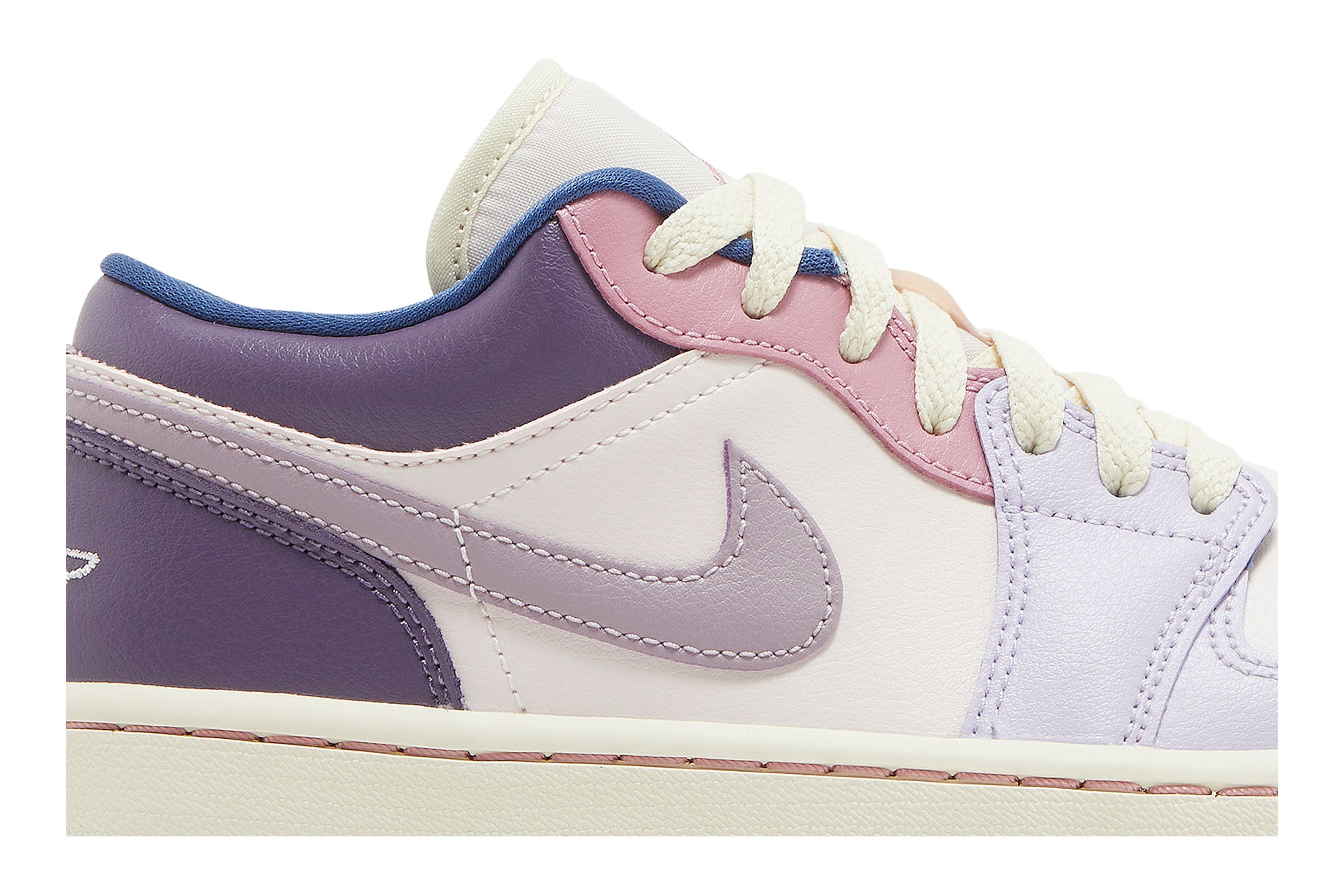 Lookbook (W) Air Jordan 1 Low ''Prugna Pastello'' DZ2768-651