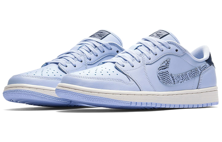 Lookbook (W) Air Jordan 1 Low 'Royal Tint' Biru Muda AQ0828-400