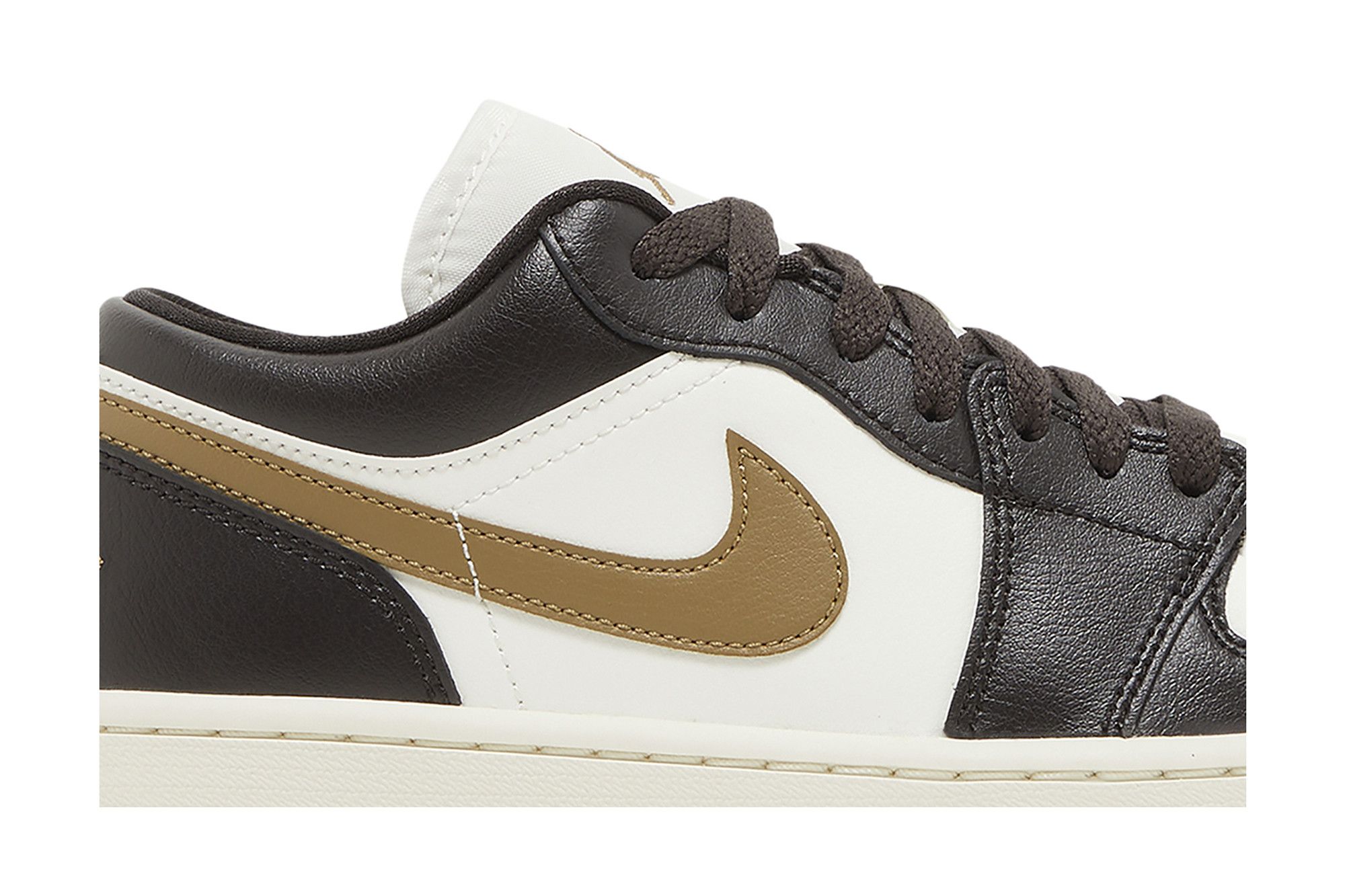 Lookbook （女款）Air Jordan 1 Low「Shadow Brown」DC0774-200