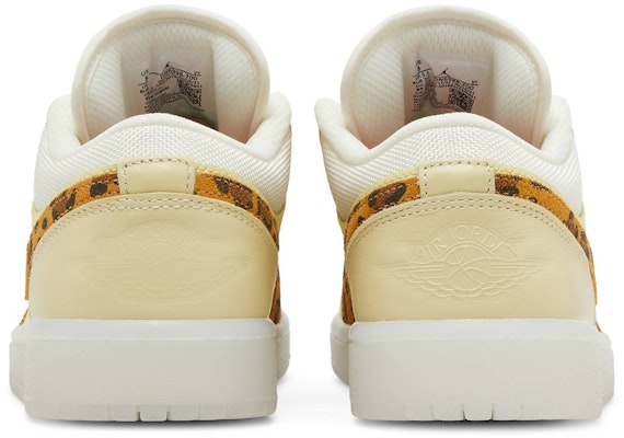 (W) Air Jordan 1 Low 'SNKRS Day' Lelaki Wanita Sneakers Hari Istimewa. DN6998-700 Details for (W) Air Jordan 1 Low 'SNKRS Day' Lelaki Wanita Sneakers Hari Istimewa. DN6998-700