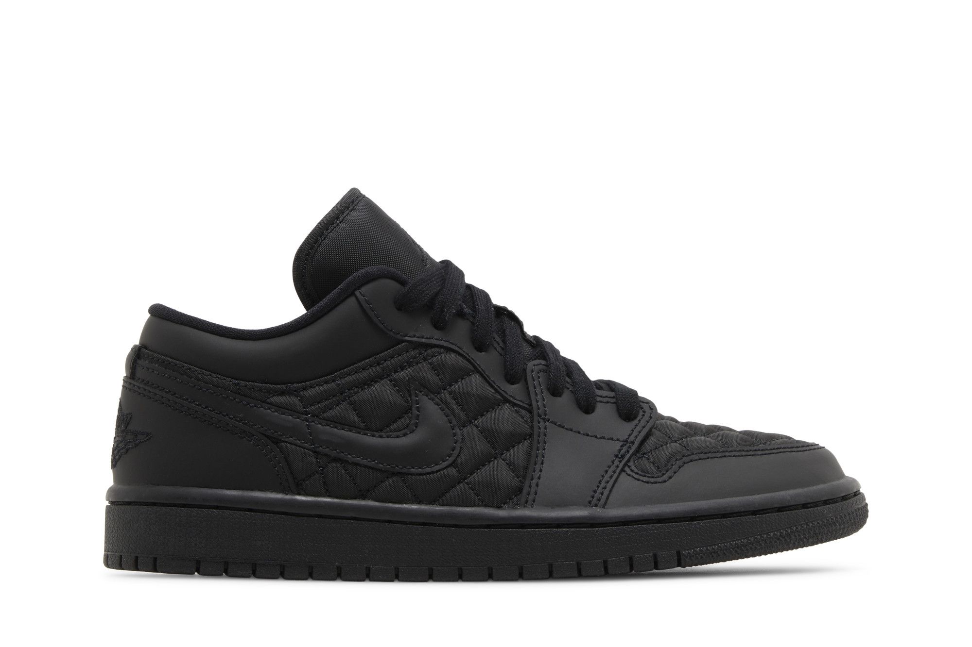 Buy (W) Air Jordan 1 Low 全黑绗缝 DB6480-001