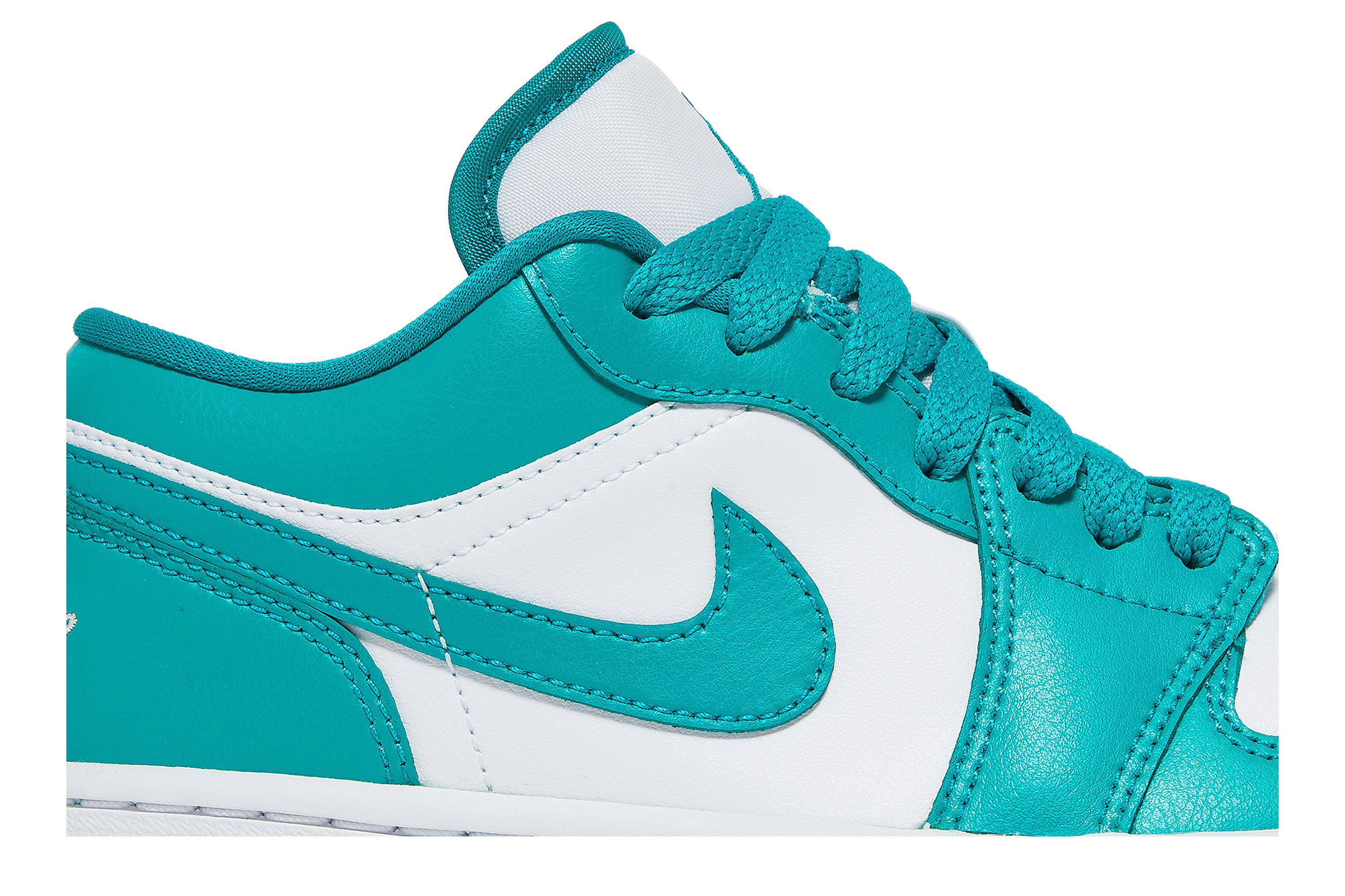 Lookbook (W) Air Jordan 1 Low 'Turquoise' Hijau Toska DC0774-132