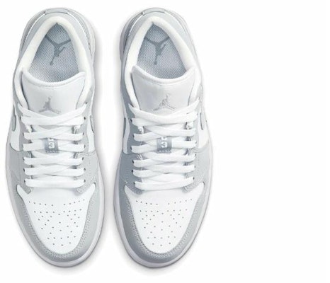 (W) Air Jordan 1 Low 'Putih Wolf Grey' DC0774-105 Details for (W) Air Jordan 1 Low 'Putih Wolf Grey' DC0774-105
