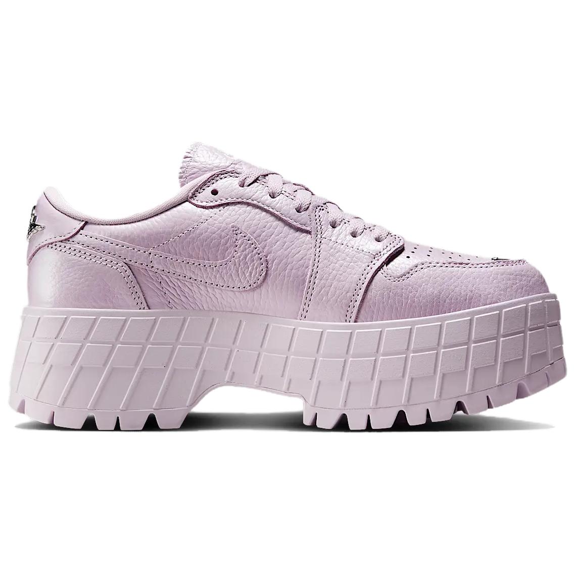Lookbook (Women) Air Jordan 1 Low Brooklyn 'Doll' HF3184-500