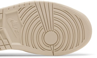 (W) Air Jordan 1 Low 制作方法 '传奇浅棕' FN5032-200 Purchase (W) Air Jordan 1 Low 制作方法 '传奇浅棕' FN5032-200