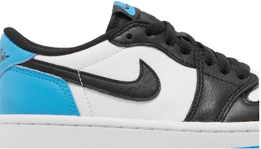 (W) Air Jordan 1 Low OG 'Hitam dan Biru Muda Gelap/UNC' CZ0775-104 Order (W) Air Jordan 1 Low OG 'Hitam dan Biru Muda Gelap/UNC' CZ0775-104