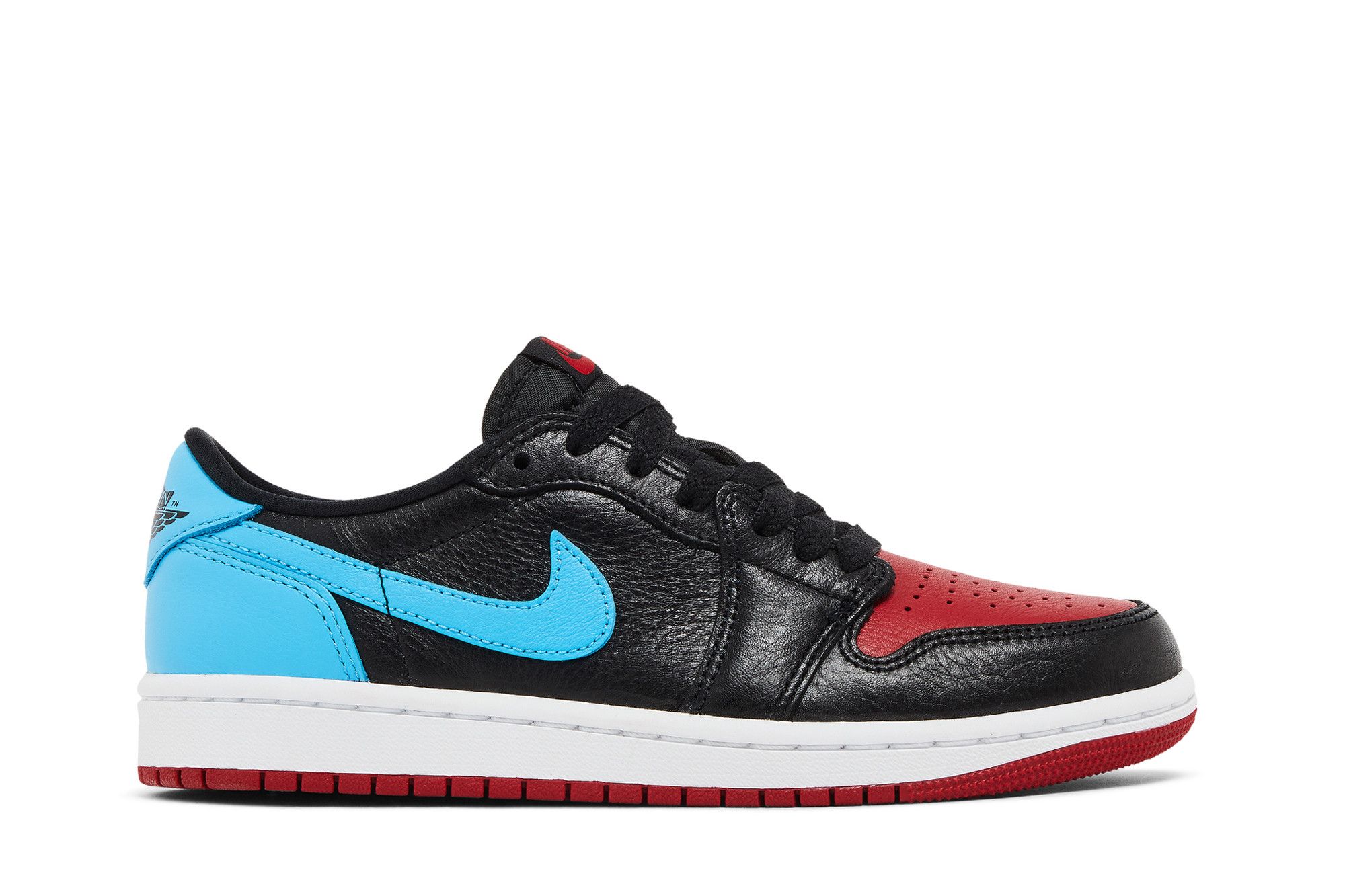 Buy (W) Air Jordan 1 Low OG ''NC to Chi'' Scarpe CZ0775-046