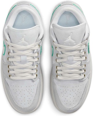 (Women) Air Jordan 1 Low SE 'Distressed Light Smoke Grey' IH3369-077 Shop (Women) Air Jordan 1 Low SE 'Distressed Light Smoke Grey' IH3369-077