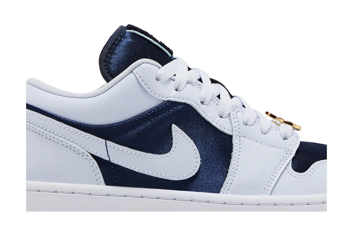 (Women) Air Jordan 1 Low SE 'Midnight Navy Gold Charms'