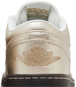 (W) 에어 조던 1 로우 SE '메탈릭 징크' HQ3529-099 Sizing (W) 에어 조던 1 로우 SE '메탈릭 징크' HQ3529-099