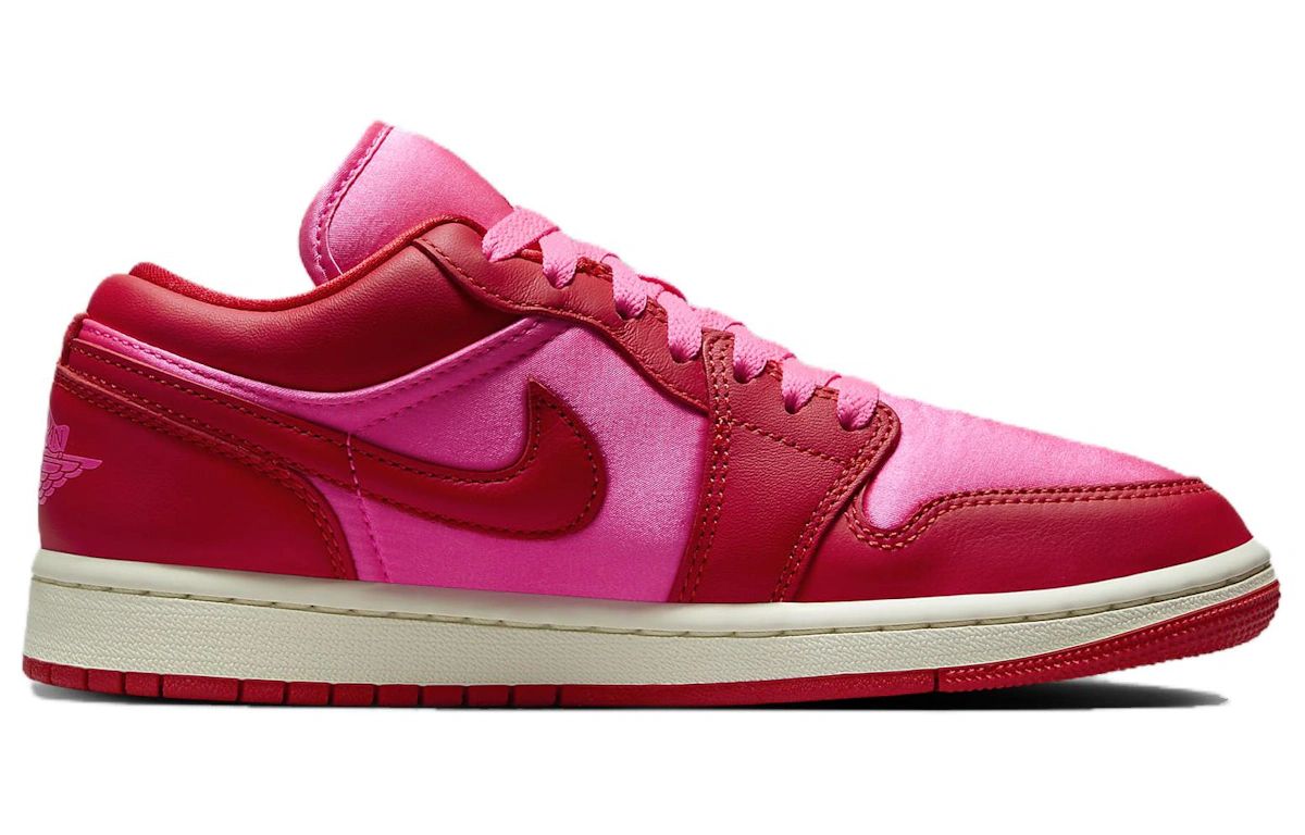 (Women) Air Jordan 1 Low SE 'Pink Blast'