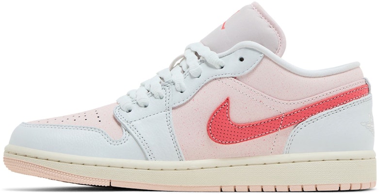 (Women) Air Jordan 1 Low SE 'Strawberry Milkshake' IB8156-133 Lookbook (Women) Air Jordan 1 Low SE 'Strawberry Milkshake' IB8156-133