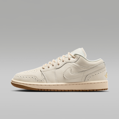 (Women) Air Jordan 1 Low SE Chalk/Metallic Gold/Pearl White/Chalk IO0759-100