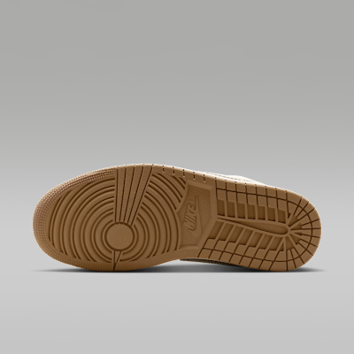 Order (W) Air Jordan 1 Low SE 粉筆白/金屬金/珍珠白/粉筆色 IO0759-100