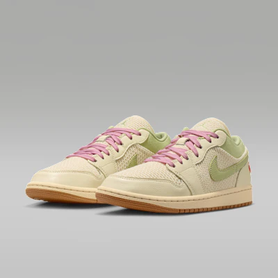 (W) Air Jordan 1 Low SE 米白/橄榄绿/珍珠白/冰胭脂红 II0569-100 Purchase (W) Air Jordan 1 Low SE 米白/橄榄绿/珍珠白/冰胭脂红 II0569-100