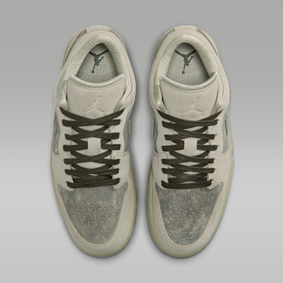 Shop (W) Air Jordan 1 Low SE 云雾绿/翡翠石/军卡其/云雾绿 IR7327-304