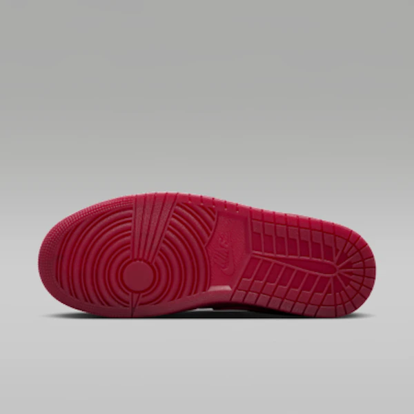(W) Air Jordan 1 Low SE 團隊紅/塞拉紅 IB7012-600 Lookbook (W) Air Jordan 1 Low SE 團隊紅/塞拉紅 IB7012-600