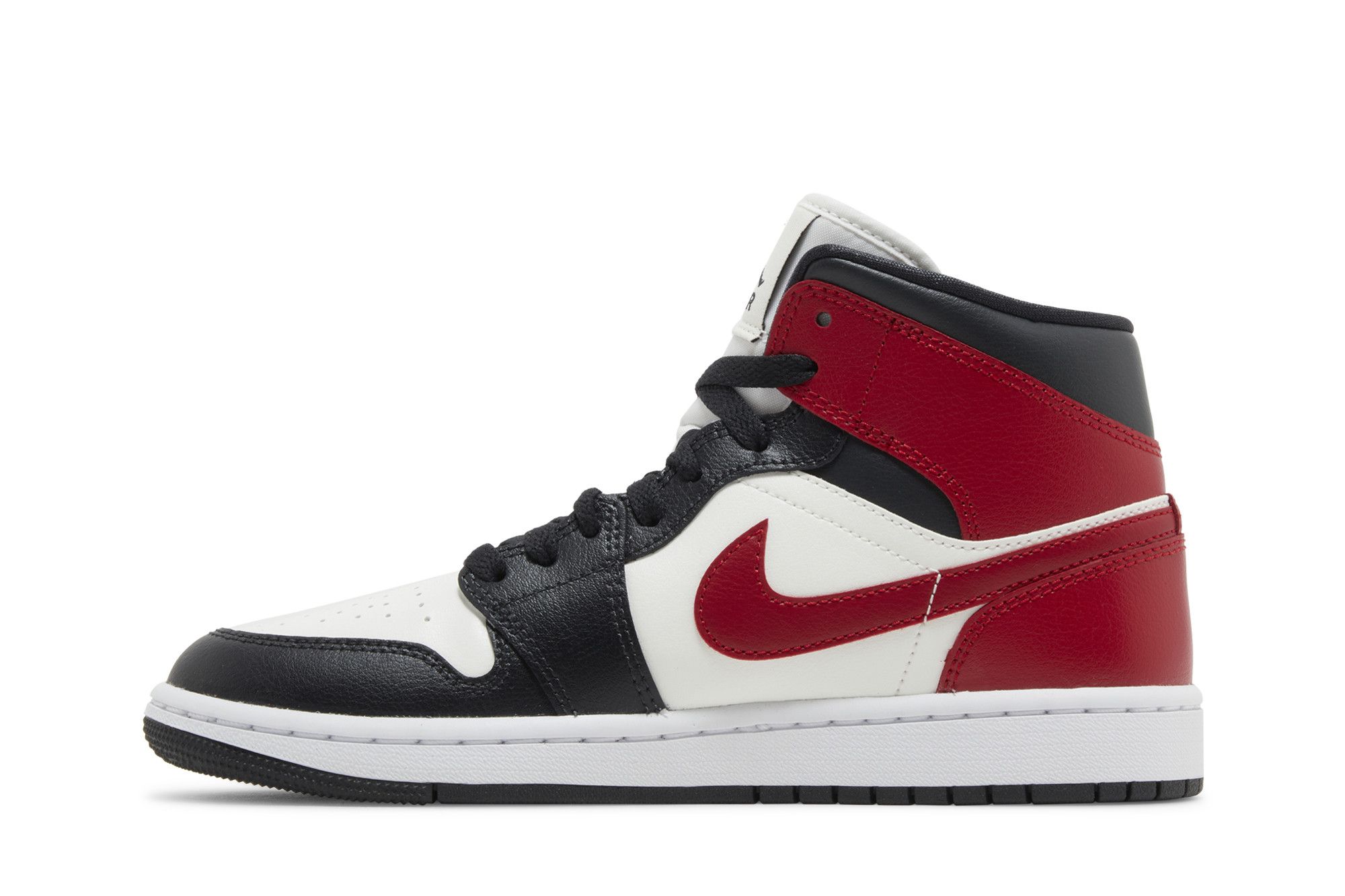 (W) Air Jordan 1 Mid ‚Black Toe‘ BQ6472-160