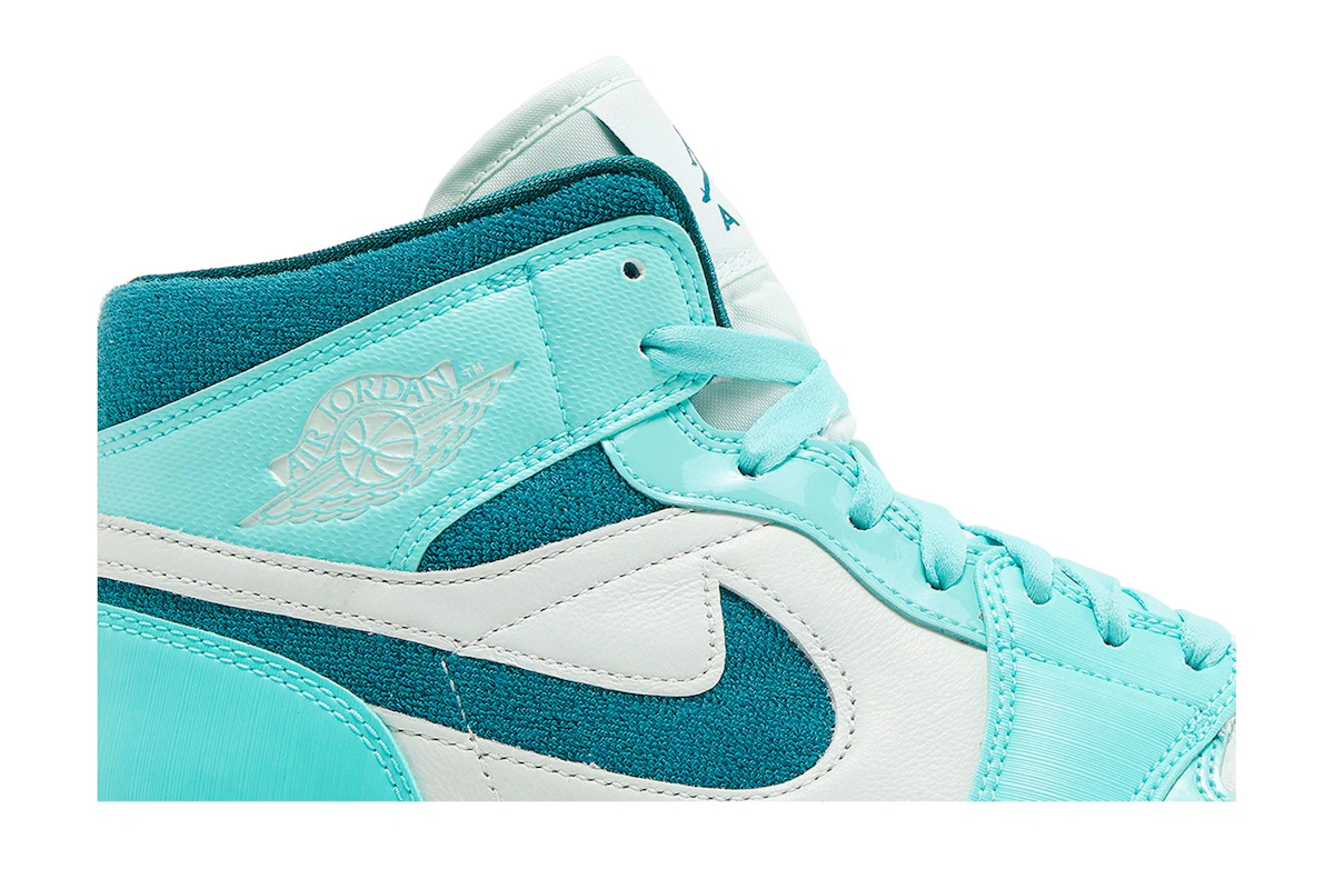 (Women) Air Jordan 1 Mid 'Bleached Turquoise'