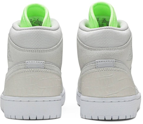 (Women) Air Jordan 1 Mid 'Ghost Green' CV3018-001 Details for (Women) Air Jordan 1 Mid 'Ghost Green' CV3018-001