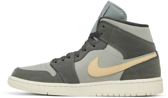 (Women) Air Jordan 1 Mid 'Iron Grey Onyx' BQ6472-020 Lookbook (Women) Air Jordan 1 Mid 'Iron Grey Onyx' BQ6472-020