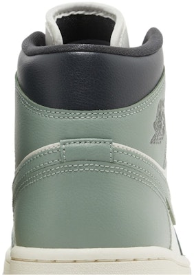 (女性)Air Jordan 1 Mid 'Jade Smoke' BQ6472-130 1