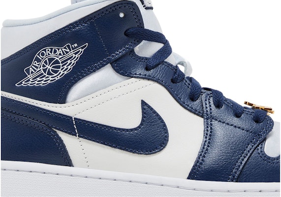 (Women) Air Jordan 1 Mid 'Midnight Navy Gold Charms' FZ8777-044 Order (Women) Air Jordan 1 Mid 'Midnight Navy Gold Charms' FZ8777-044