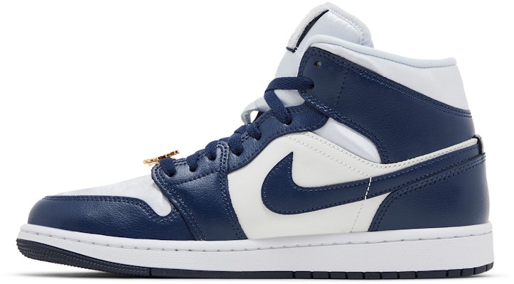 (Women) Air Jordan 1 Mid 'Midnight Navy Gold Charms' FZ8777-044 Lookbook (Women) Air Jordan 1 Mid 'Midnight Navy Gold Charms' FZ8777-044