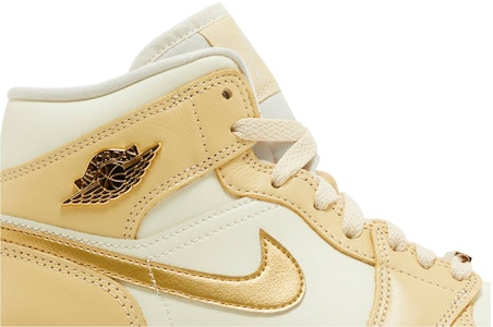 (W) Air Jordan 1 Mid '浅香草金' FB9892-200 Order (W) Air Jordan 1 Mid '浅香草金' FB9892-200
