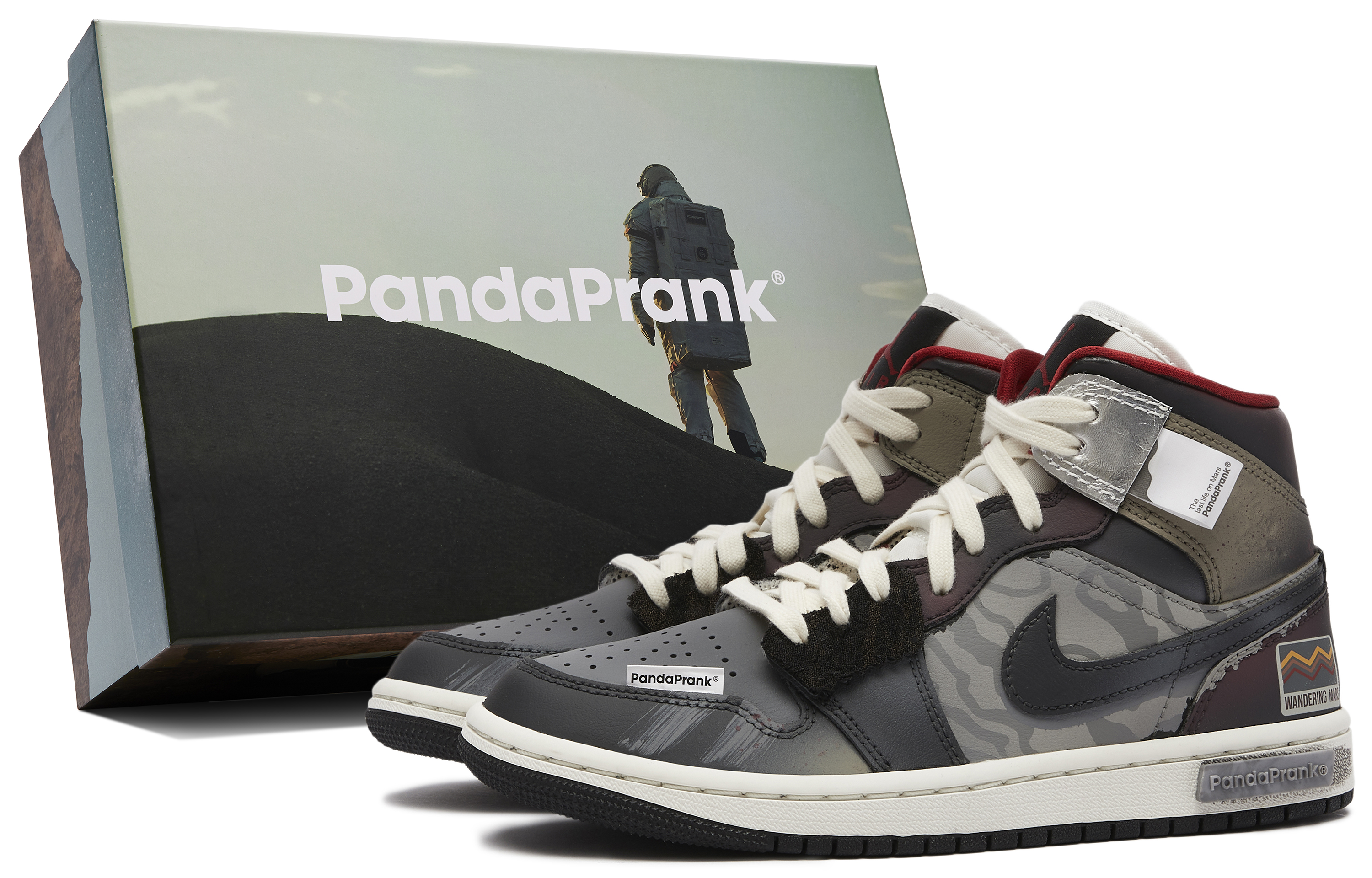 Buy (W) Air Jordan 1 Mid 'Panda Kejahatan Eksplorasi Angkasa' BQ6472-061-481179