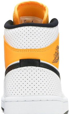 (W) Air Jordan 1 中帮‘打孔白金’ BQ6472-107 Sizing (W) Air Jordan 1 中帮‘打孔白金’ BQ6472-107