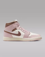 (W) Air Jordan 1 Mid 'Pink Oxford Sail' Zapatillas Rosa Oxford Sail BQ6472-620 Lookbook (W) Air Jordan 1 Mid 'Pink Oxford Sail' Zapatillas Rosa Oxford Sail BQ6472-620