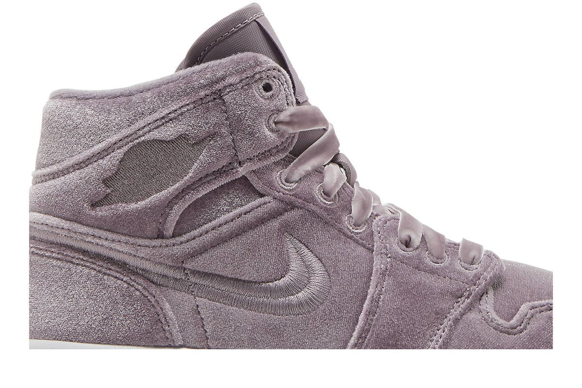 (Women) Air Jordan 1 Mid 'Purple Velvet'