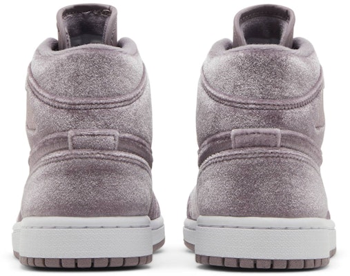 (Women) Air Jordan 1 Mid 'Purple Velvet' DQ8397-500 Details for (Women) Air Jordan 1 Mid 'Purple Velvet' DQ8397-500