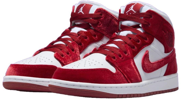 (W) Air Jordan 1 Mid 'Red Velvet' Merah Baldu FZ3334-100 Lookbook (W) Air Jordan 1 Mid 'Red Velvet' Merah Baldu FZ3334-100