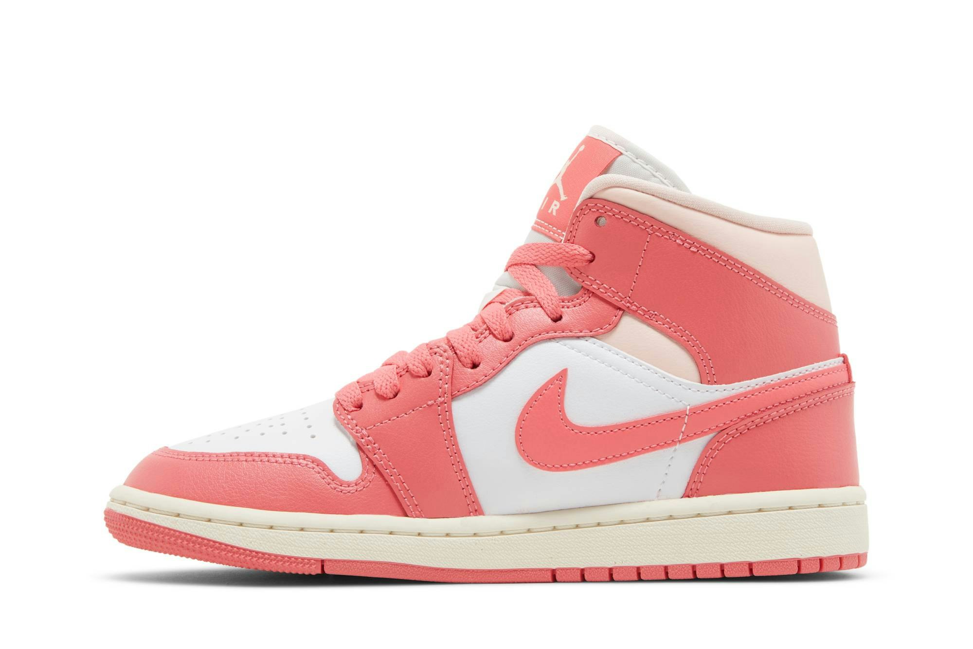 (W) Air Jordan 1 Mid ‘Strawberries and Cream’ BQ6472-186