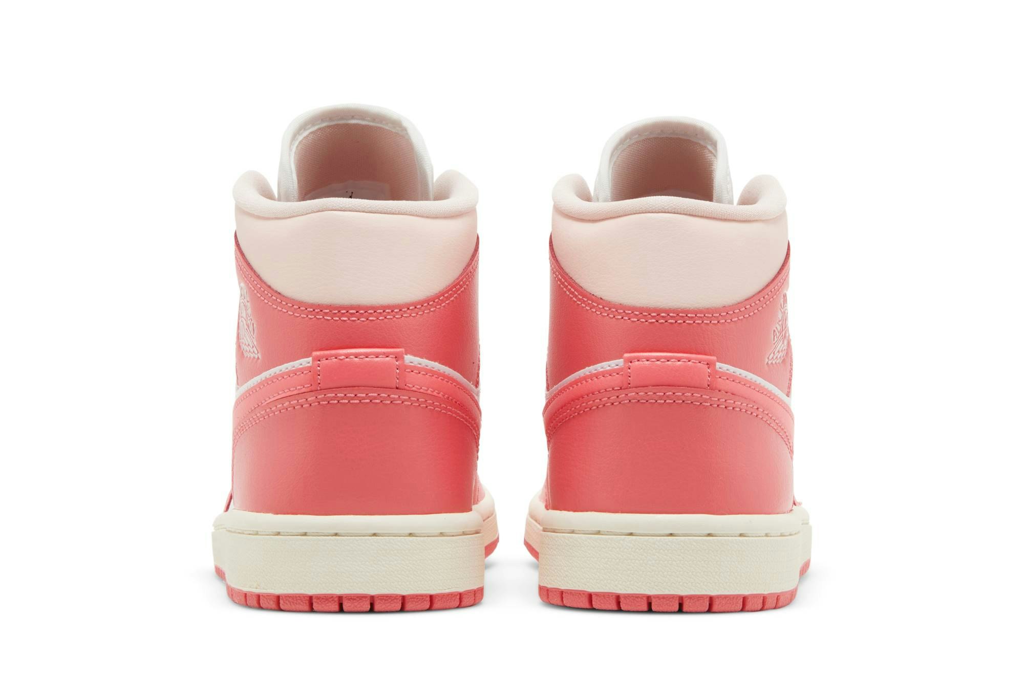 (W) Air Jordan 1 Mid ‘Strawberries and Cream’ BQ6472-186