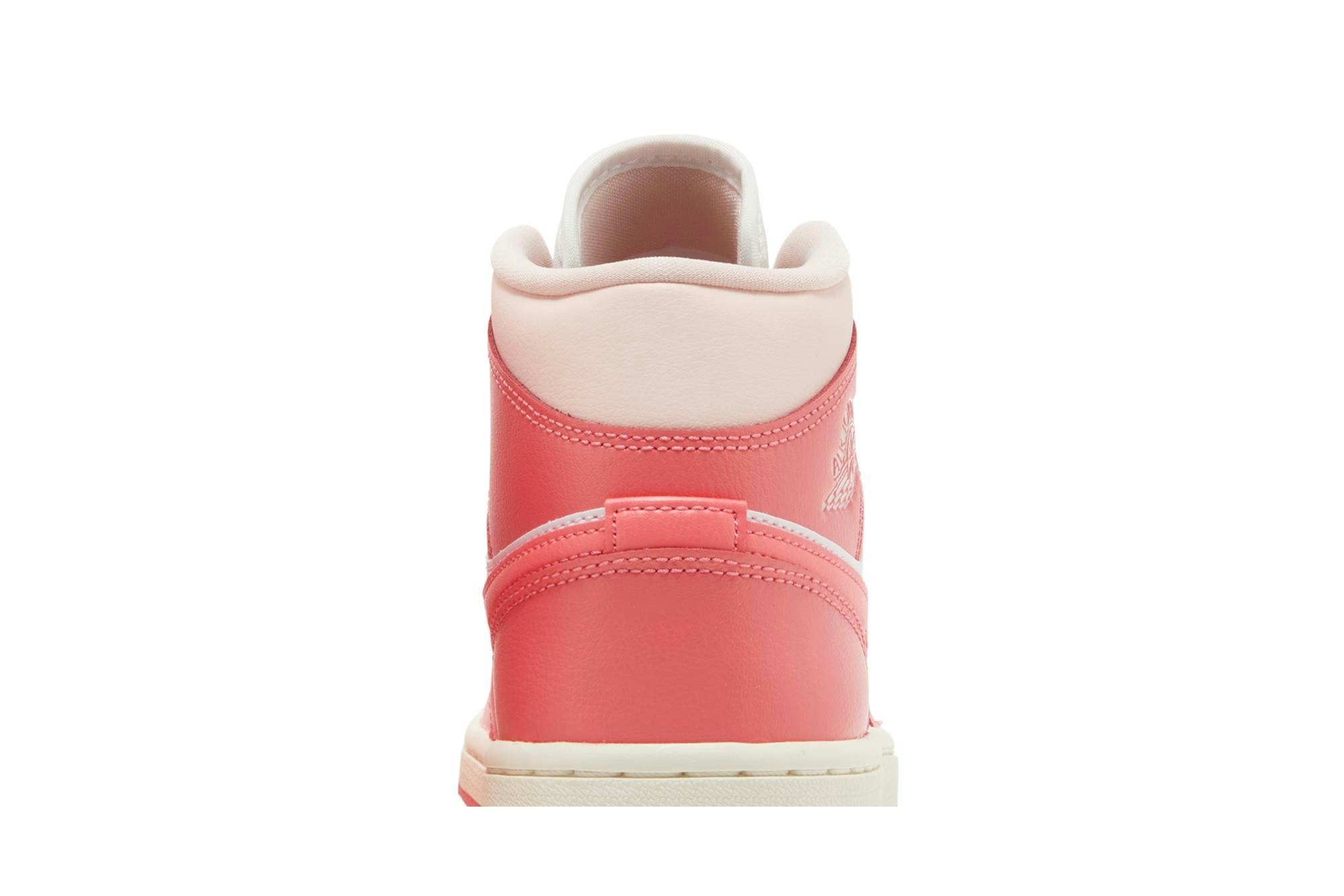 (W) Air Jordan 1 Mid ‘Strawberries and Cream’ BQ6472-186