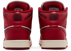 (W) Air Jordan 1 Mid 'Día de San Valentín 2025' HJ9337-106 Details for (W) Air Jordan 1 Mid 'Día de San Valentín 2025' HJ9337-106